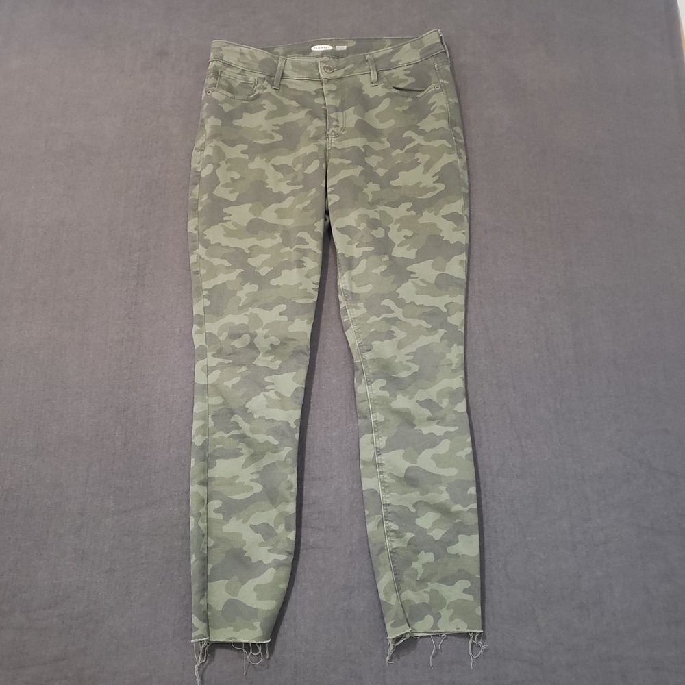 Old Navy Rockstar Jeans Womens Size‎ 10 Camo Print Mid Rise Skinny Raw Hem